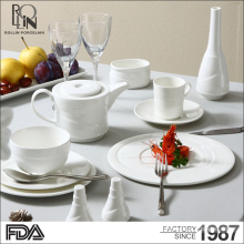 China fornecedor todos os tipos hotel restaurante serviço de jantar de cerâmica serviço de mesa branco design cerâmica porcelana jantar conjunto